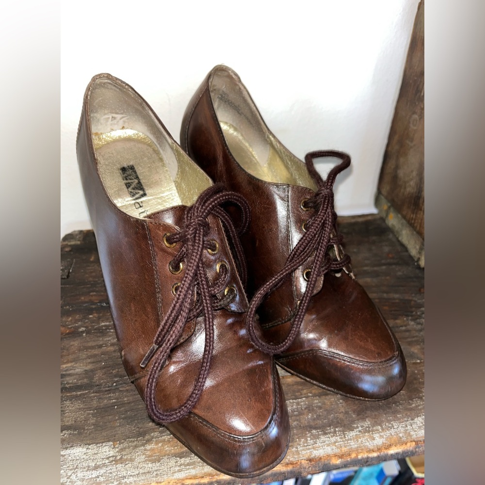 Vintage Matílo Heels